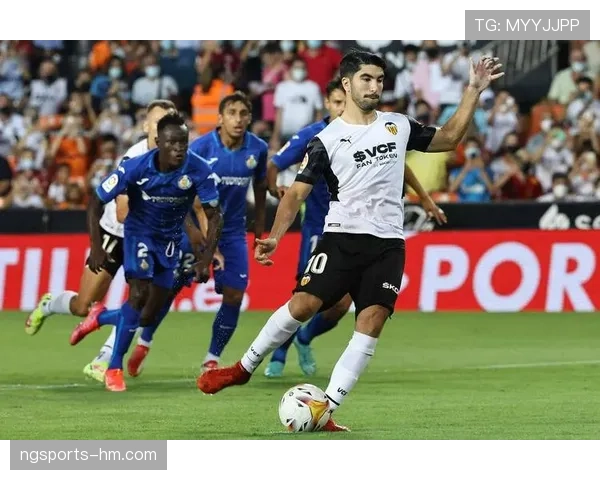 瓦伦西亚球迷抗议持续发酵，球队竞技表现与市场运营稳定性面临双重考验