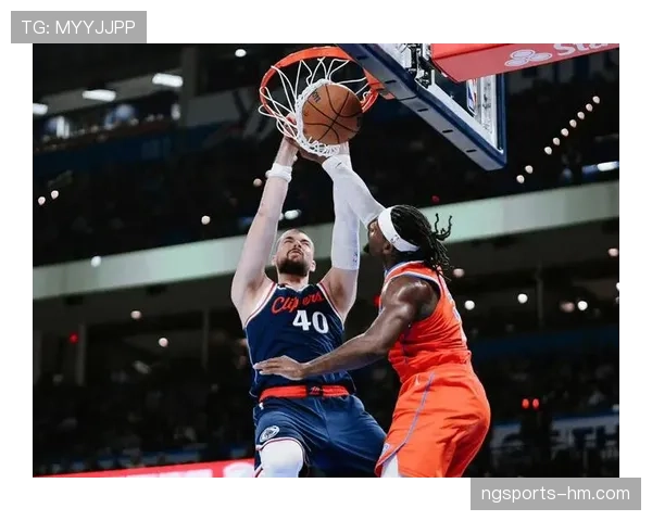 希罗挡拆配阿德巴约拉开空间 比上季更具三分威胁