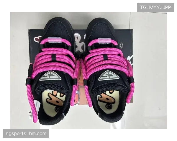 梅威瑟穿的鞋比我家沙发还贵，这日子咋过的啊？