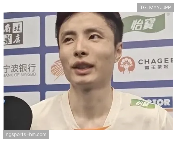 石宇奇吃个饭都得是米其林套餐吧，普通人光看菜单就炸锅了！